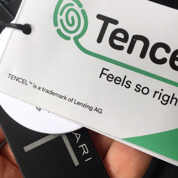 🖤Tahari Denim Jacket 🖤 - Picture 9 of 14